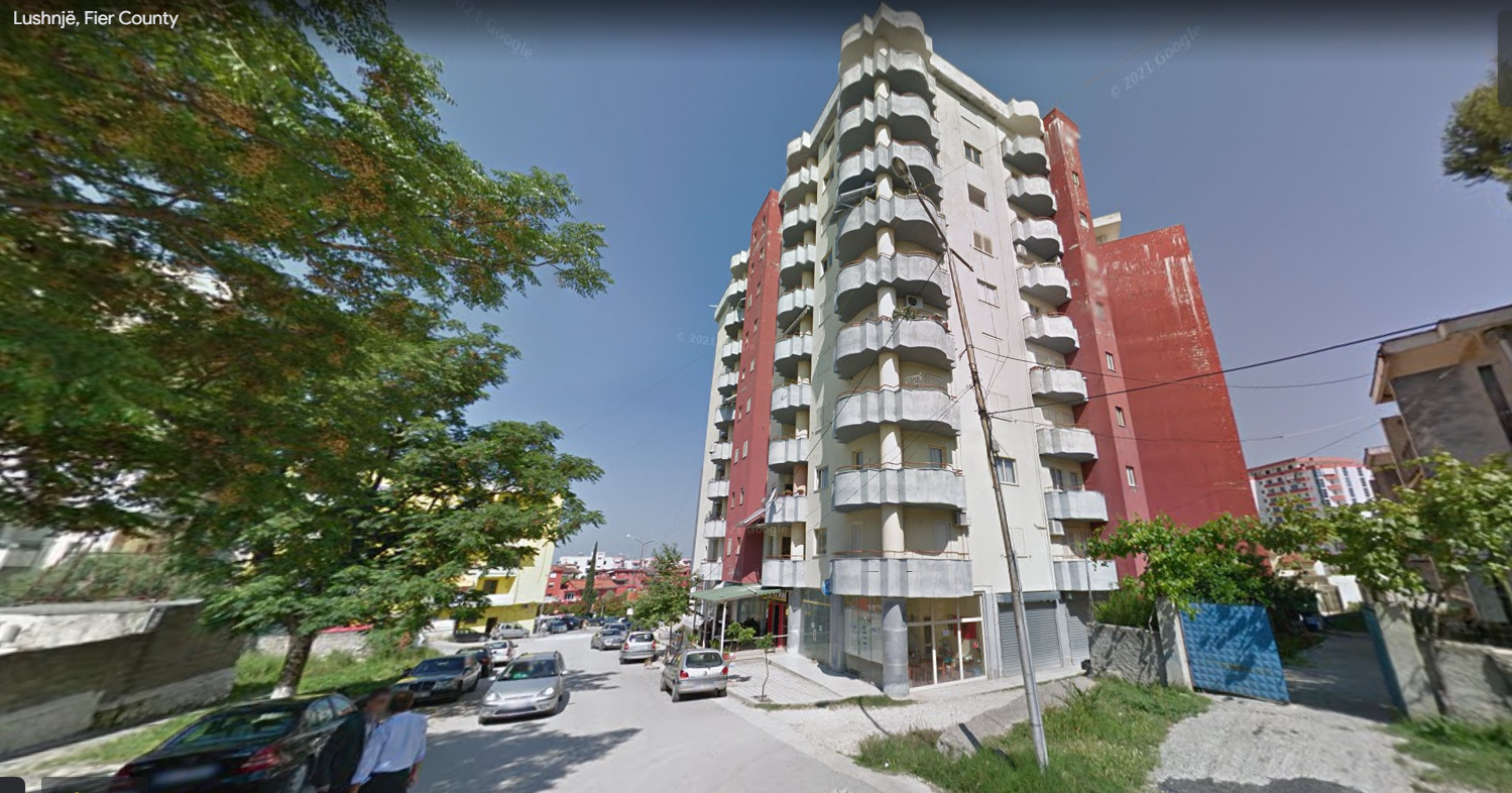 Apartament ,80 m nga qendra ,2+1 ,kati 2-të 35000 Euro.